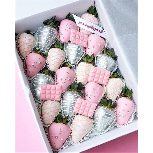 20pcs Pink White Silver with Mini Choc Bars Chocolate Strawberries Gift Box
